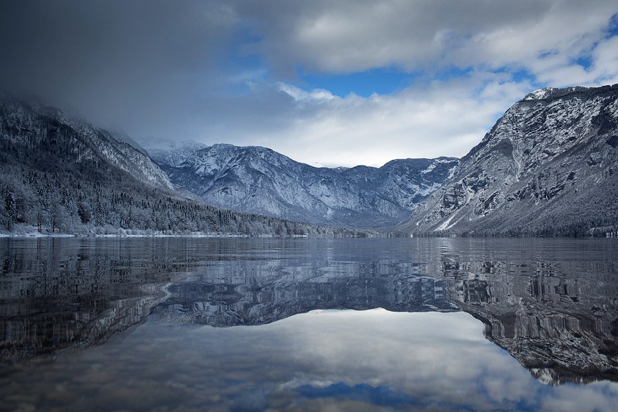 Zimska pravljica ob Bohinjskem jezeru