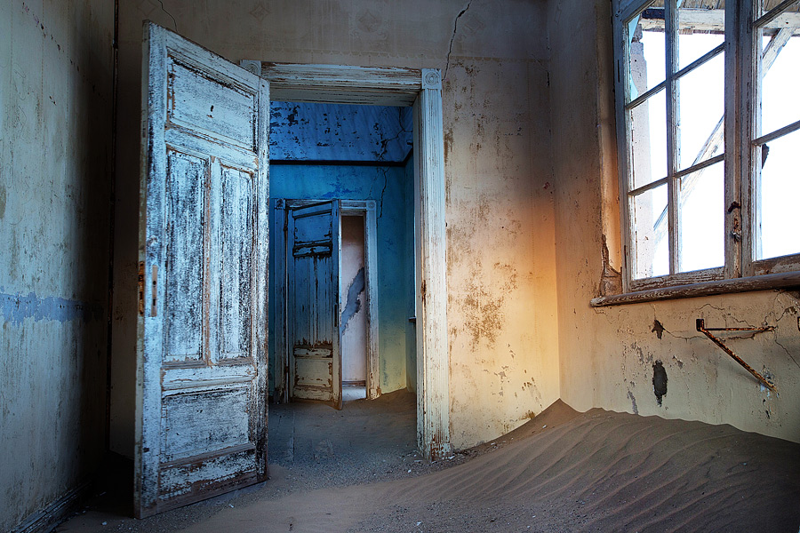 Namibija – diamanti, veter in pesek, Kolmanskop