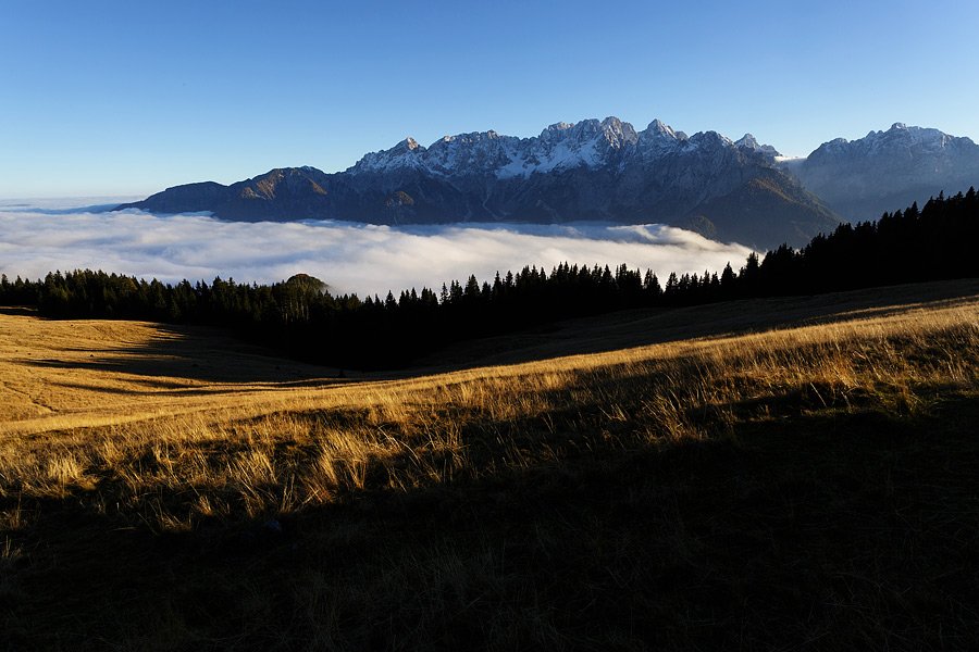Vošca – skok nad megleno morje