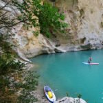 S SUP-om po Gordes du Verdon, Provansa, Francija