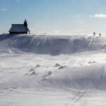 Velika planina - snežena, vetrovna zimska pravljica