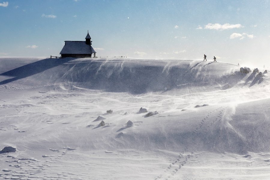 Velika planina – snežena, vetrovna zimska pravljica