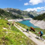 Skok v Egelsee in s kolesom med oblake, Avstrije
