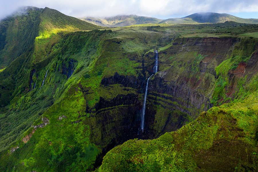 Spektakularen pohod do slapu Cascata da Ribeira Grande, Flores, Azori