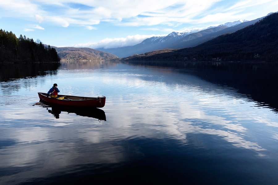 Na silvestrovo s kanujem po čarobnem Bohinjskem jezeru