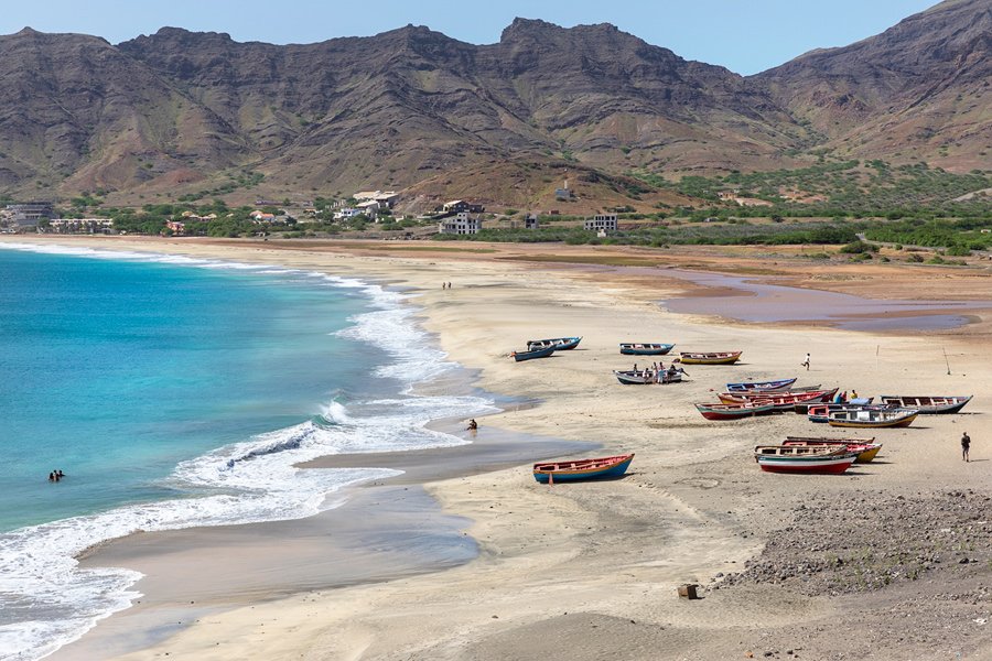 Želve, plaža in odlična atmosfera v São Pedro, Sao Vicente, Zelenortski otoki