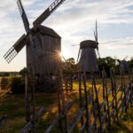 Do otoka Saaremaa in slovo od Estonije, Estonija