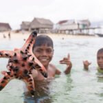 Otok Muna in odkrivanje čarobnih vasic ljudstva Bajau, Sulawesi, Indonezija