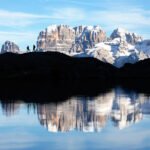 Od kamnitih vasic do črne gladine jezera Lago Nero, Italija